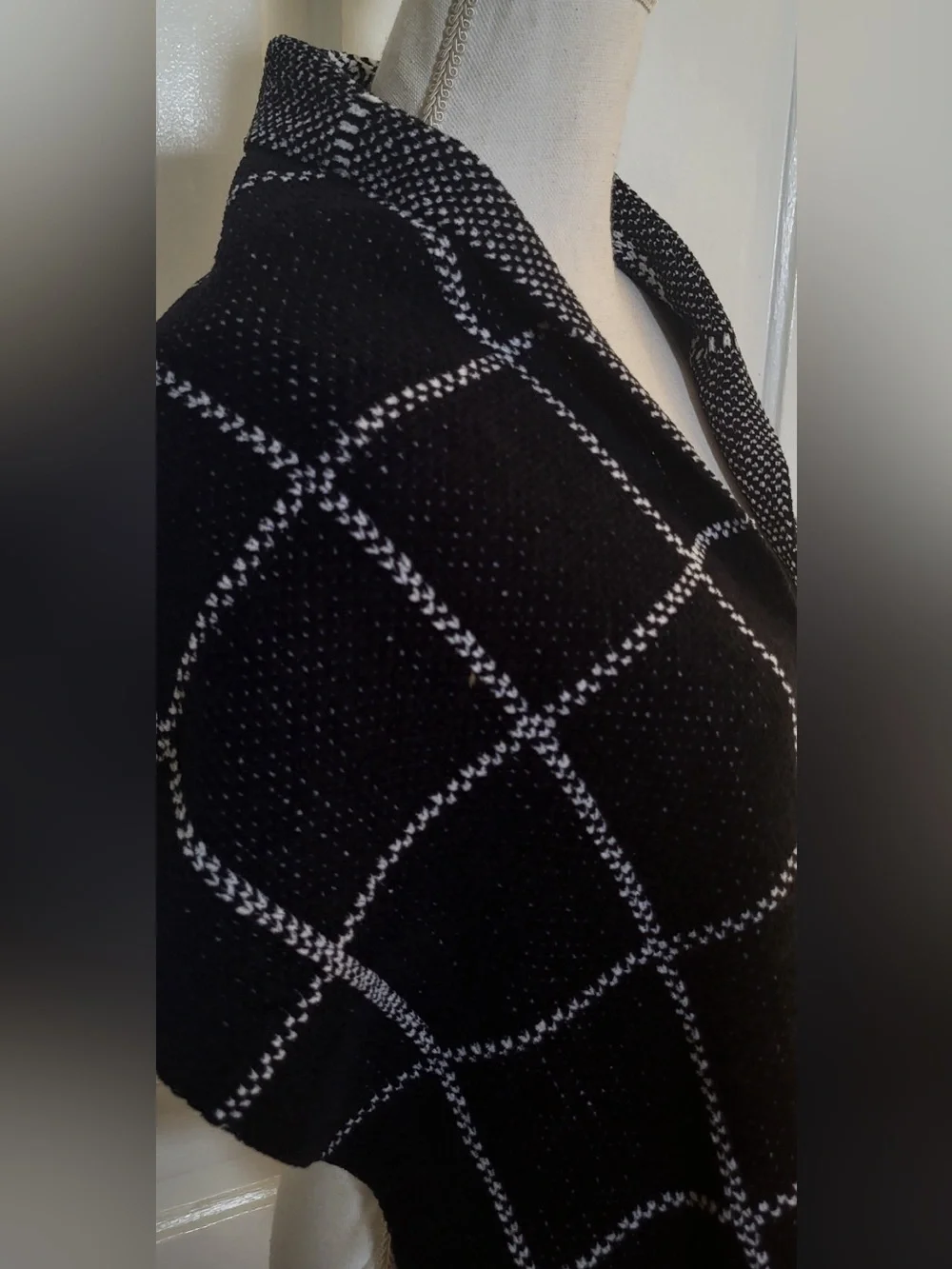 Eileen Fisher Organic Cotton Chenille Windowpane Plaid Scarf Wrap Shawl OS - NWT